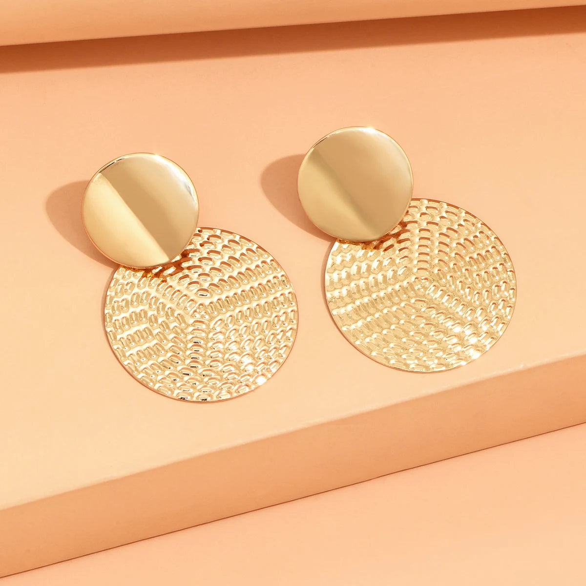 Round Earrings
